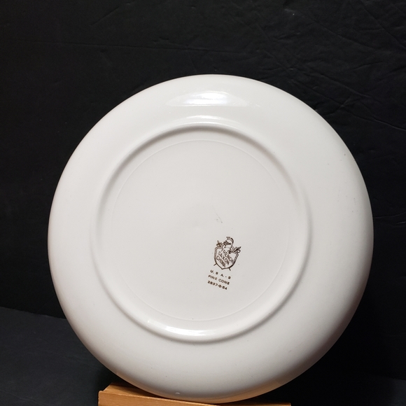 Vintage FRENCH SAXON CHINA "Pine Cone" Luncheon/Salad Plate (REPLACEMENT) - Picture 4 of 4